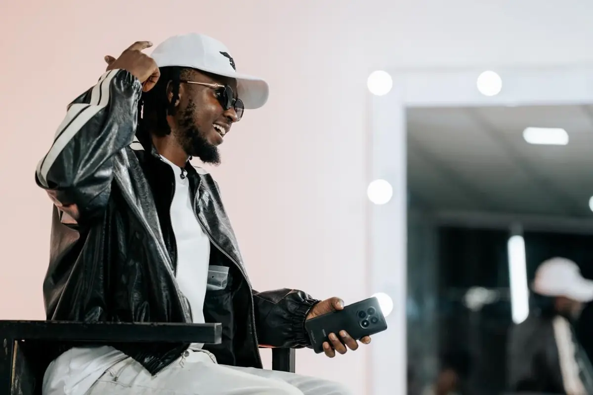 Music Director — Motif Di Don